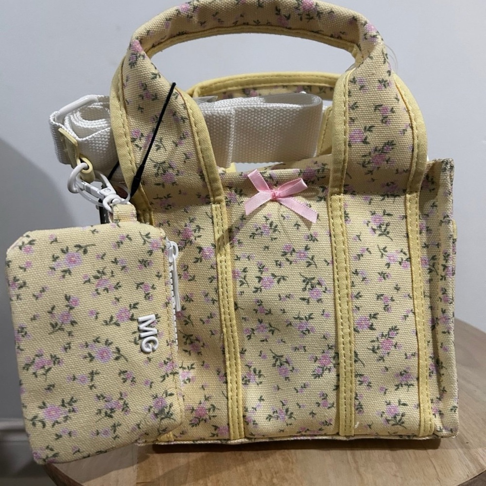 Yellow Floral Women's Bag Set